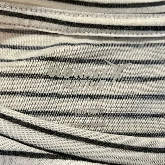 NWT- striped dri fit t-shirt - Picture 4 of 5